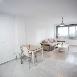  Apartamento Apartamento En La Carihuela Con Piscina Y Parking, Al Lado De La Playa España